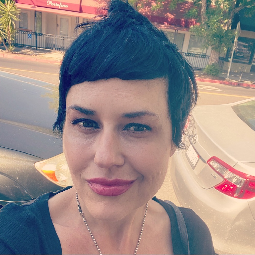 Meet your Posher, Sabrina